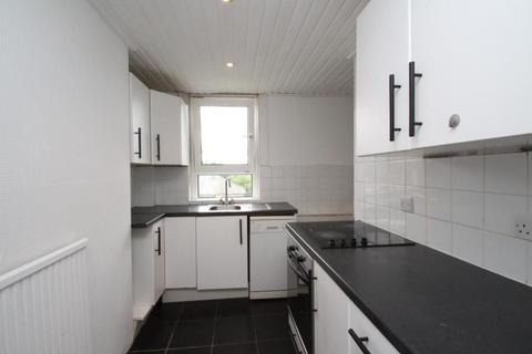 2 bedroom flat for sale, Cruachan Street, Glasgow G46