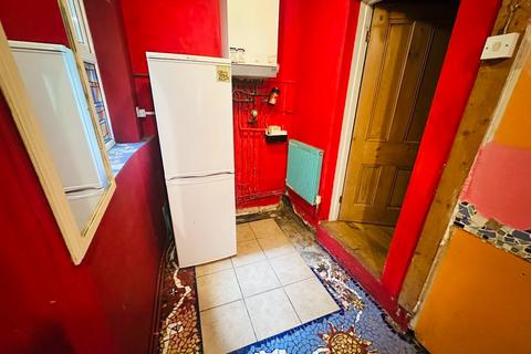 303 Graig Road, Godrergraig, Swansea, SA9 2NZ