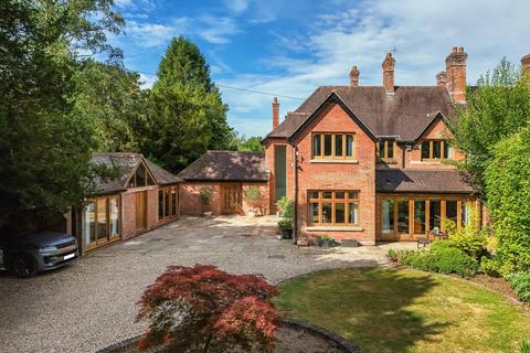undefined, Beaulieu Road, Lyndhurst, SO43