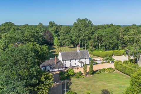 undefined, Grade II Listed Country Home in Fundenhall