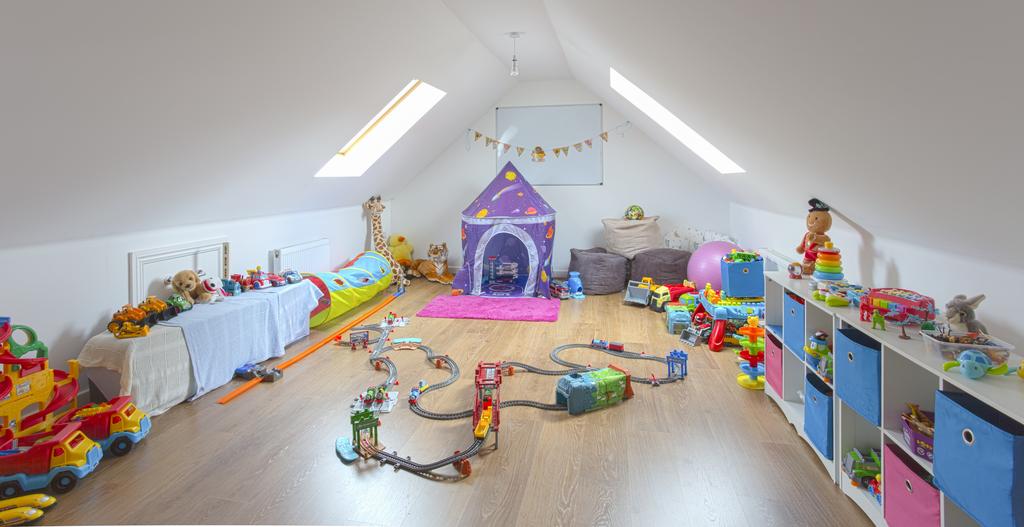 Study/ Play Room