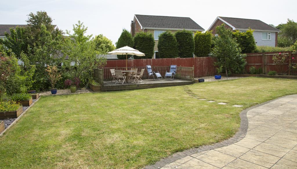 Garden & Drive
