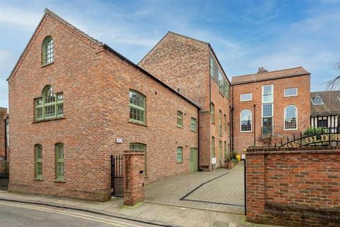 2 bedroom duplex for sale, The Old Brewery, Ogleforth, York, YO1 7JG