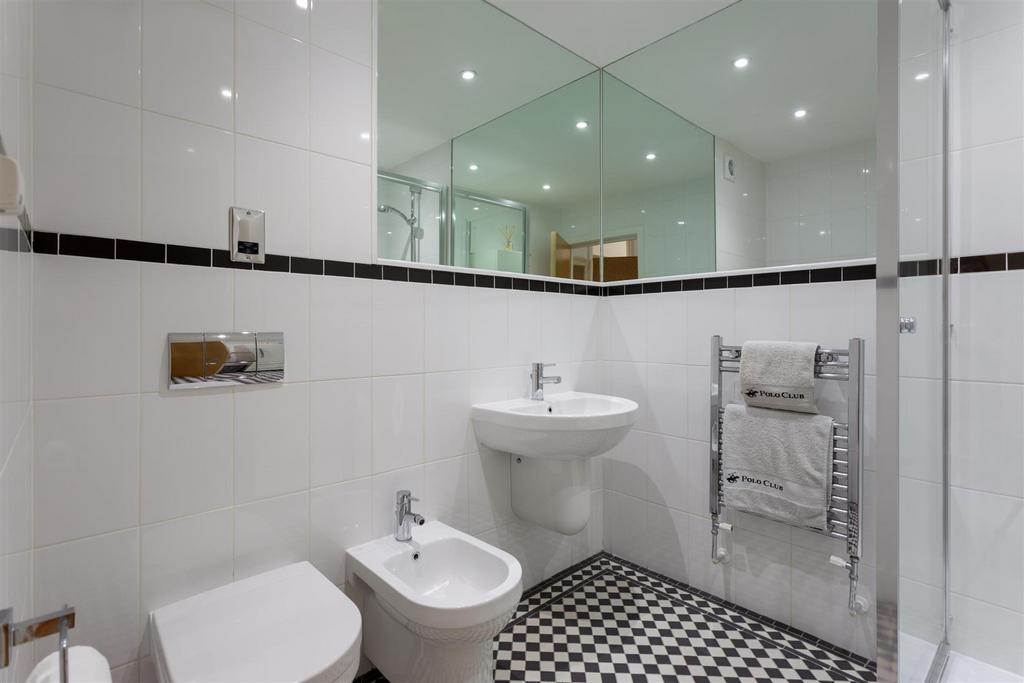 En suite