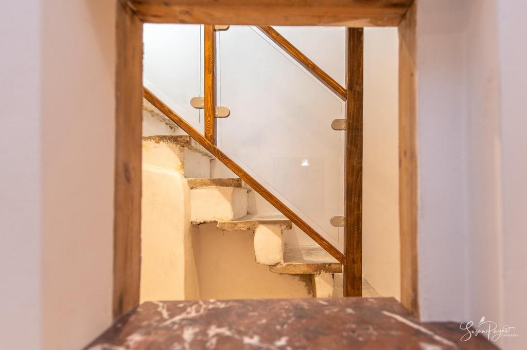 Lower Ground Floor stairwell