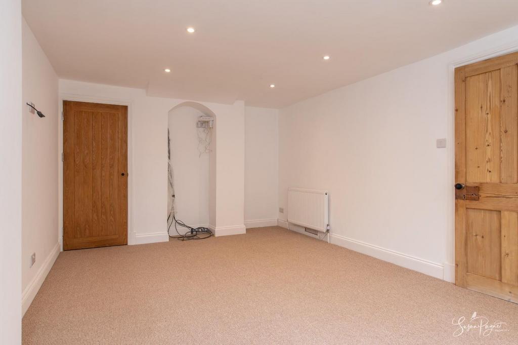 Snug/Movie Room