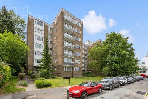 2 bedroom flat for sale, Park Manor, London Road, Preston, Brighton, BN1