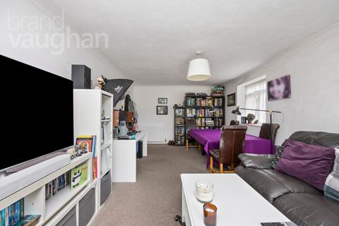 2 bedroom flat for sale, Park Manor, London Road, Preston, Brighton, BN1