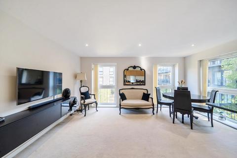 3 bedroom flat for sale, Stanmore Place, Stanmore HA7