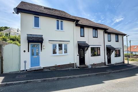 4 bedroom semi-detached house for sale, Berry Close,