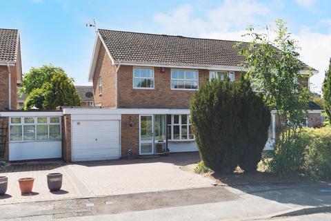 18 Amington Road, Shirley, Solihull, B90 2RF
