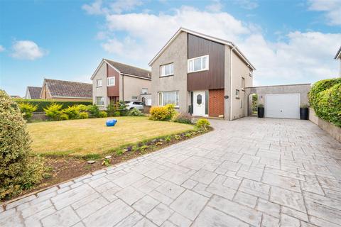 74 Chapman Drive, Carnoustie, DD7 6DY