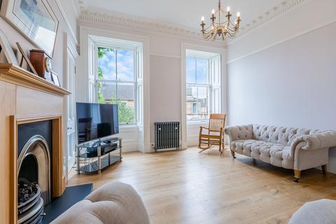 2 bedroom flat for sale, 1 Queen Square, Flat 2/1, Strathbungo, Glasgow, G41 2BG