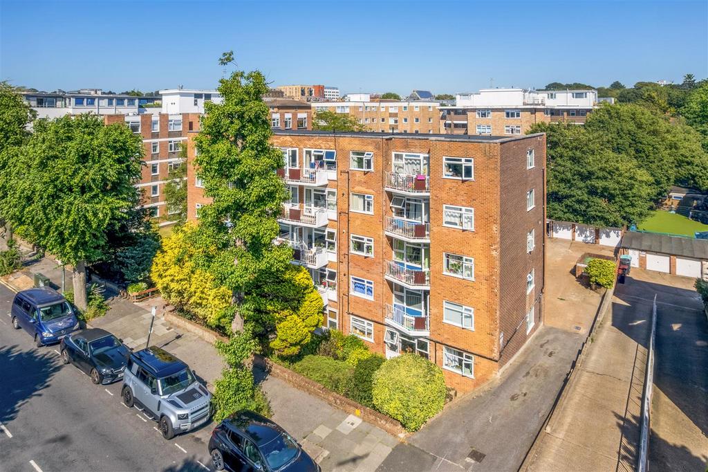 Flat 1, Palmeira House -20.jpg