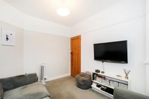 70 Uplands Road, Woodford Green, IG8 8JW