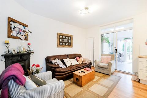 70 Uplands Road, Woodford Green, IG8 8JW