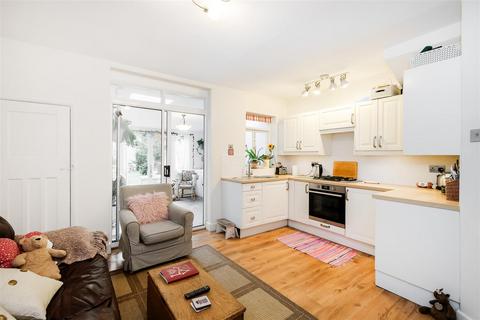 70 Uplands Road, Woodford Green, IG8 8JW