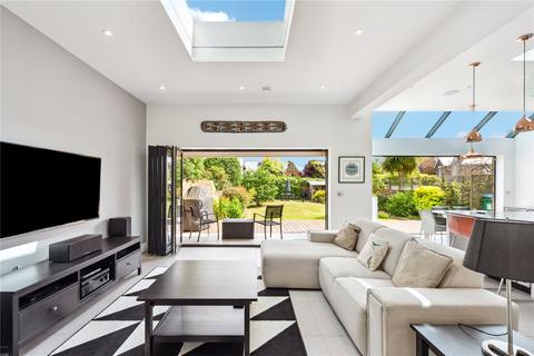 undefined, Mortlake Road, Richmond, TW9