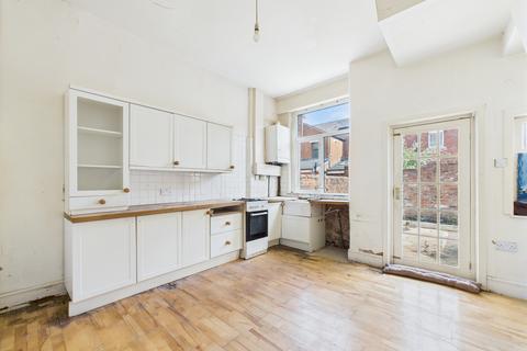 17 Bence Road, Preston, PR1 4NN