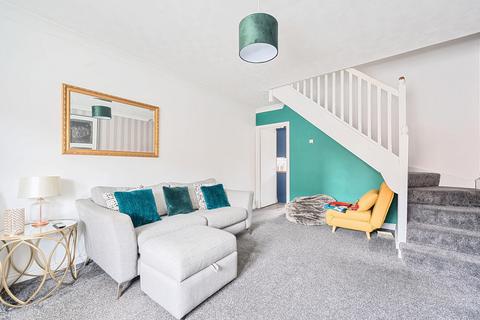 16 Foxes Close, Mancot, Deeside, CH5 2EX