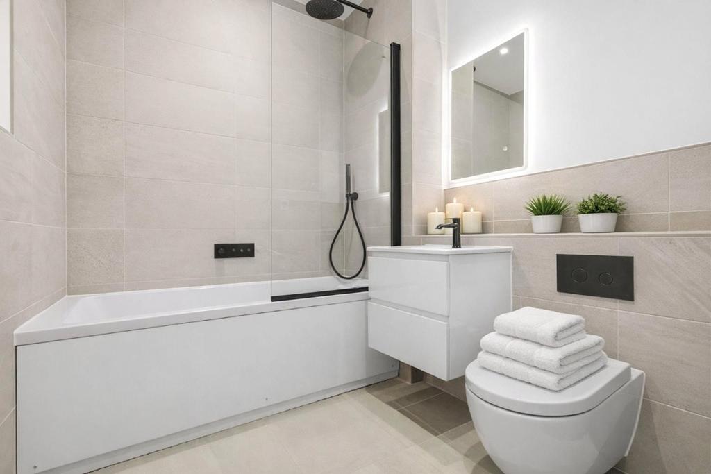 Main Bathroom