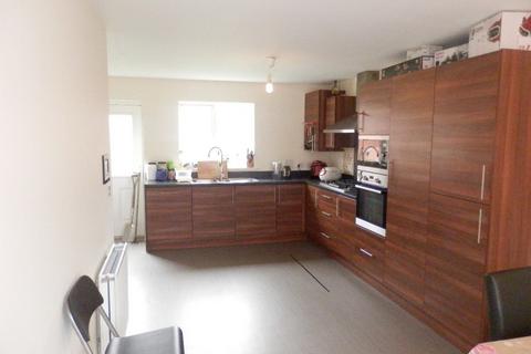 4 bedroom detached house to rent, Theedway, Leighton Buzzard, LU7