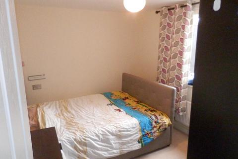 4 bedroom detached house to rent, Theedway, Leighton Buzzard, LU7