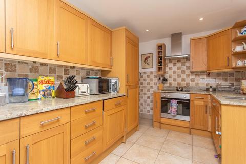 4 bedroom detached house for sale, Dolphin Close, Broadstairs, CT10