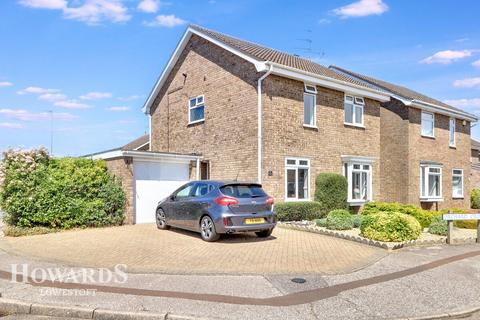 4 bedroom detached house for sale, Orchard Croft, Carlton Colville