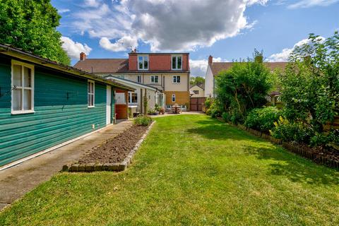 Hawthorne Avenue, Culcheth WA3