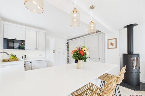 2 bedroom semi-detached house for sale, Cleevemount Road, Cheltenham GL52