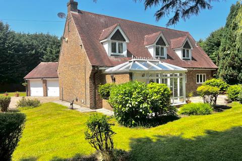 Applemore Farm House Applemore Hill, Dibden, Southampton, SO45 5TL