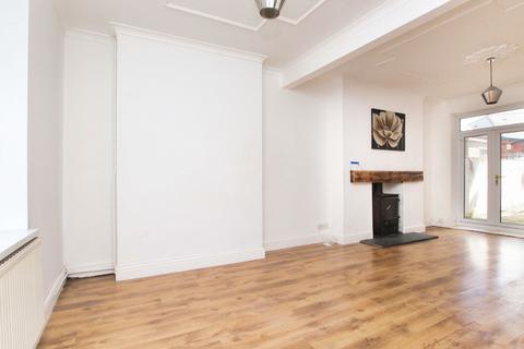 4 bedroom terraced house for sale, The Parade, Church Village, Pontypridd CF38 1BU
