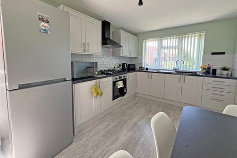4 bedroom detached house for sale, Crest Road, St. Georges, Telford, Shropshire, TF2
