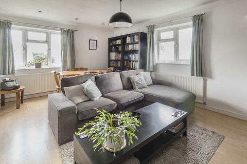 2 bedroom flat for sale, Alexandria Road, London W13