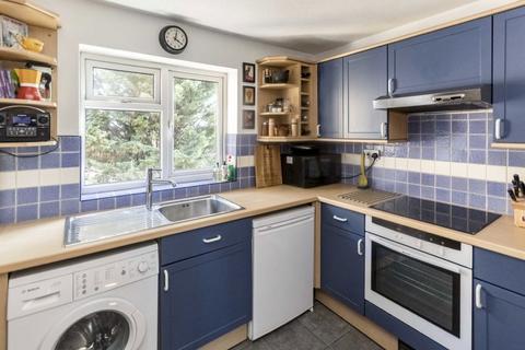 2 bedroom flat for sale, Alexandria Road, London W13