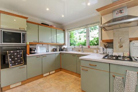 undefined, Waltham Chase, Hampshire