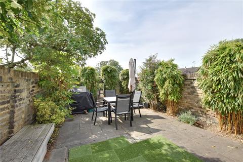 4 bedroom terraced house for sale, Quentin Road, London, SE13