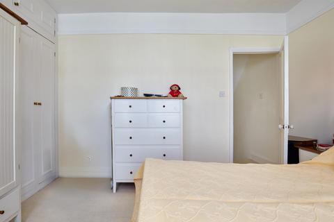 23 Geraldine Road, London, W4 3PA