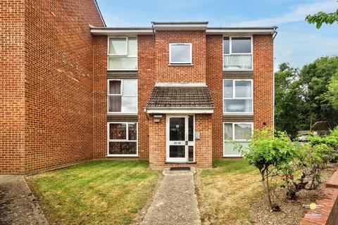 1 bedroom flat for sale, Trinity Street, Enfield EN2