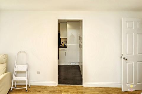 34 Trinity Street, Enfield, EN2 6NS