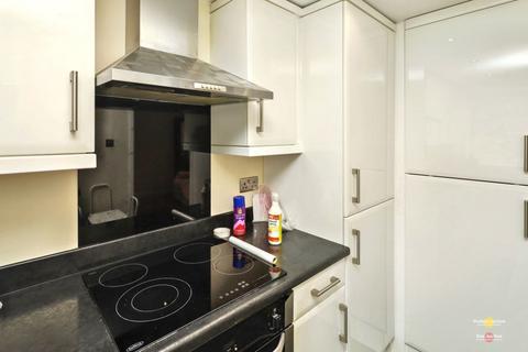 34 Trinity Street, Enfield, EN2 6NS