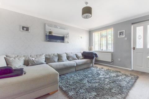 13 Grasmere Close, Eastbourne, BN23 8JE