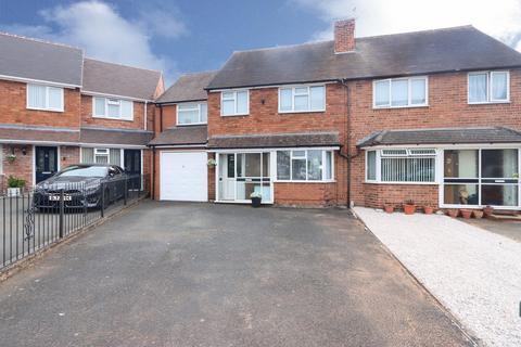 4 bedroom semi-detached house for sale, Rosemary Road, Kidderminster, DY10
