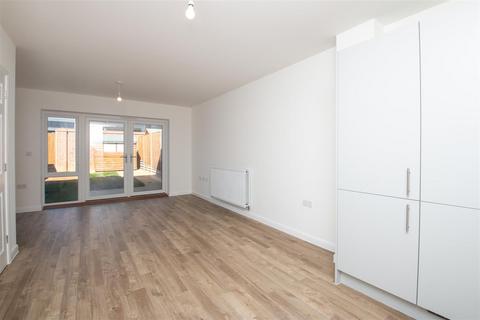 undefined, Charnwood Circle, Milton Keynes MK5