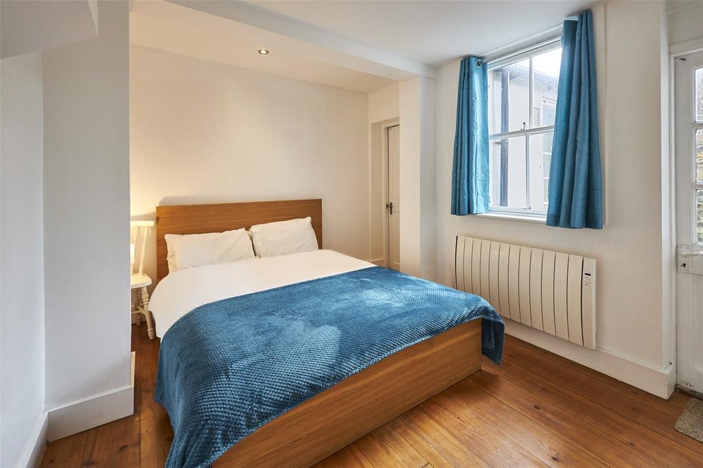 Bedroom Apt