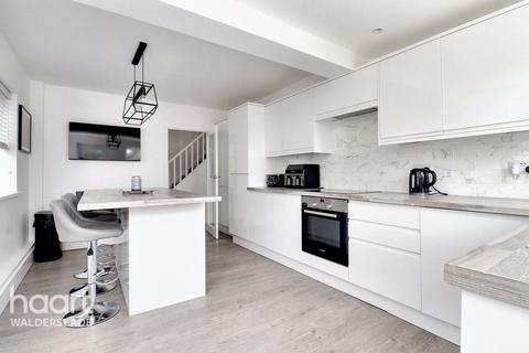 2 bedroom bungalow for sale, Maidstone Road, Blue Bell Hill