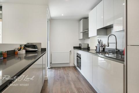 3 bedroom apartment for sale, Heritage Tower, East Ferry Road, London E14