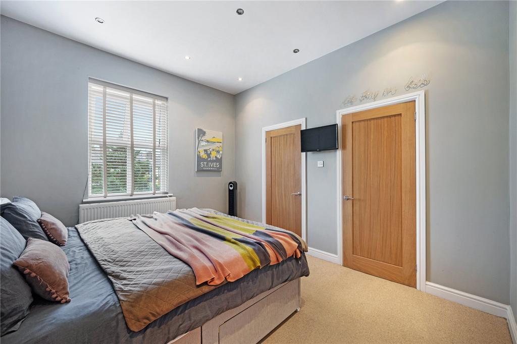 Principal Bedroom