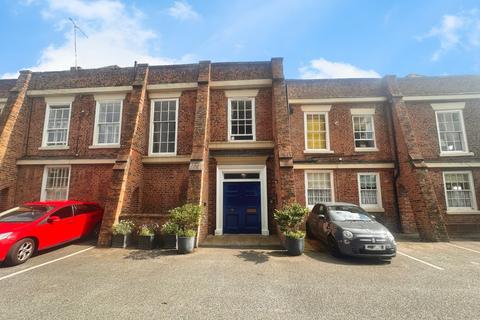 1 bedroom apartment for sale, Grey Friars, Cheshire CH1
